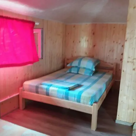 Baciu Affittacamere Tuzla